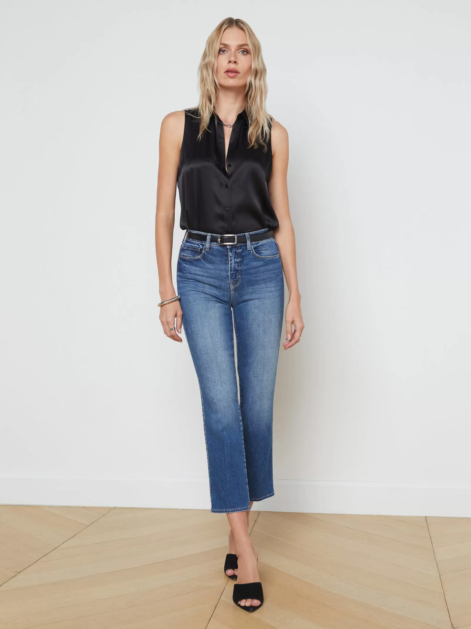 L'AGENCE Alexia Cropped Cigarette Jean< Petite | Straight