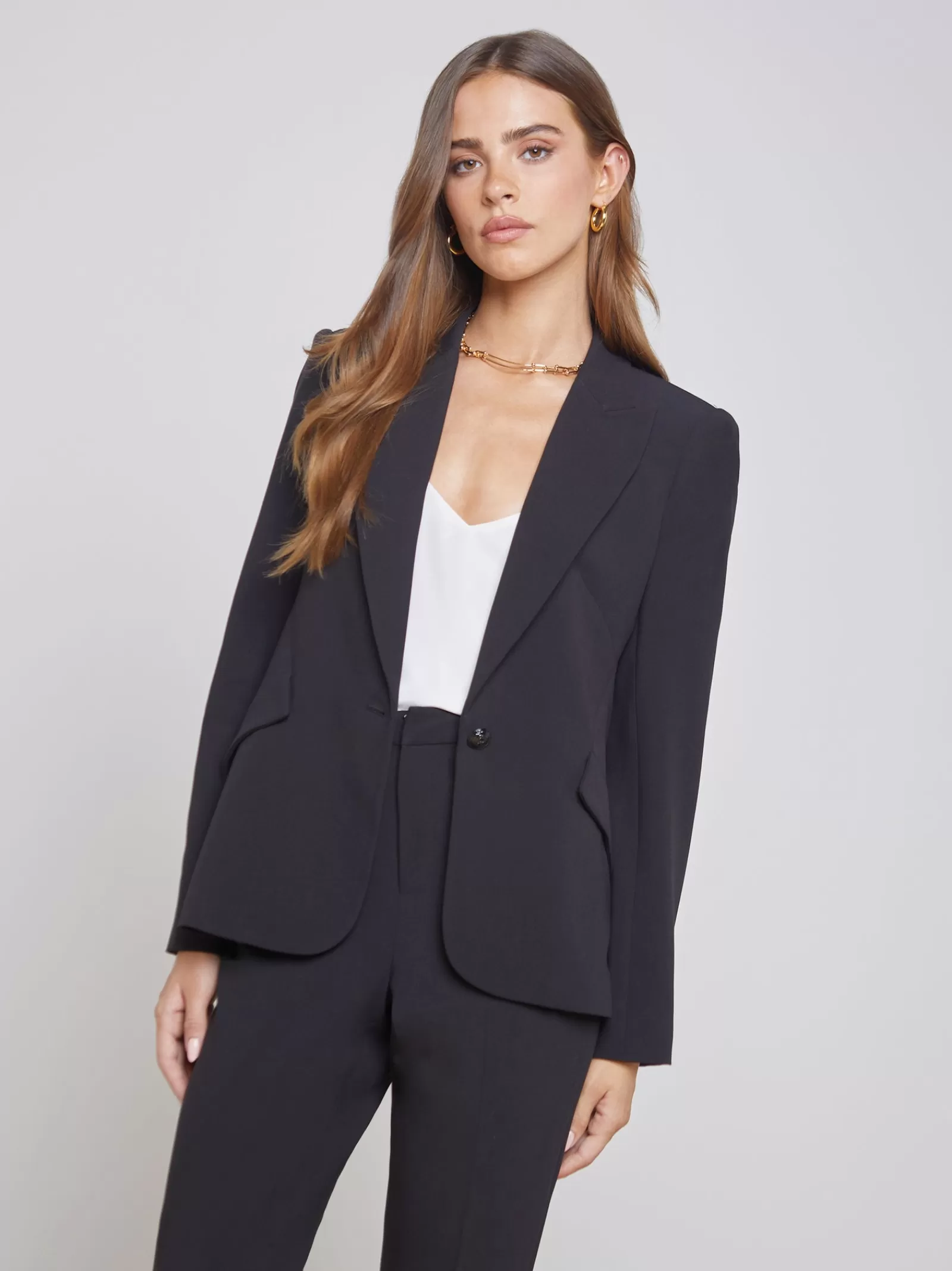 L'AGENCE Chamberlain Blazer< All Things Black | Sets