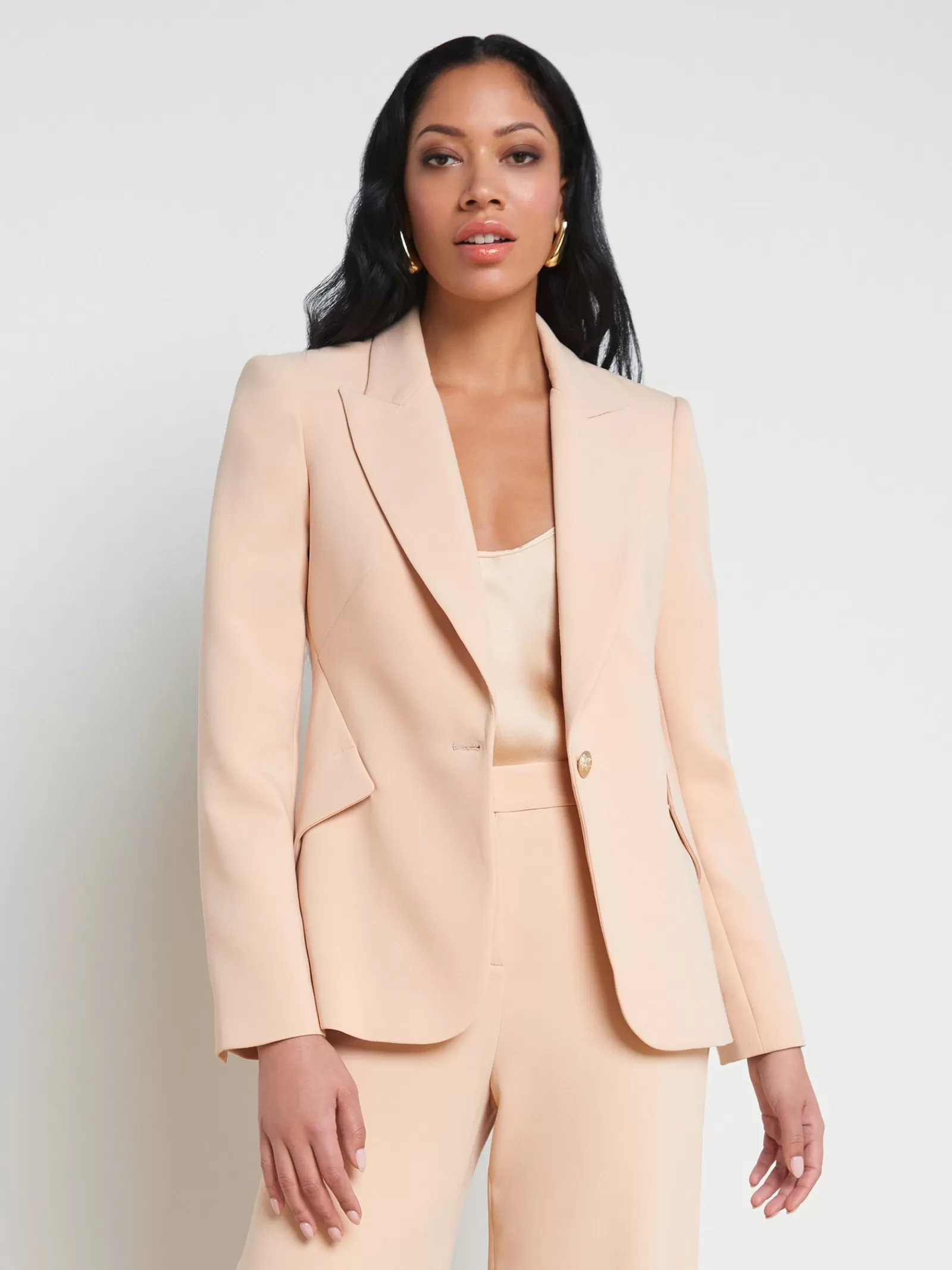 L'AGENCE Chamberlain Blazer< Sets | Spring '24 Catalog