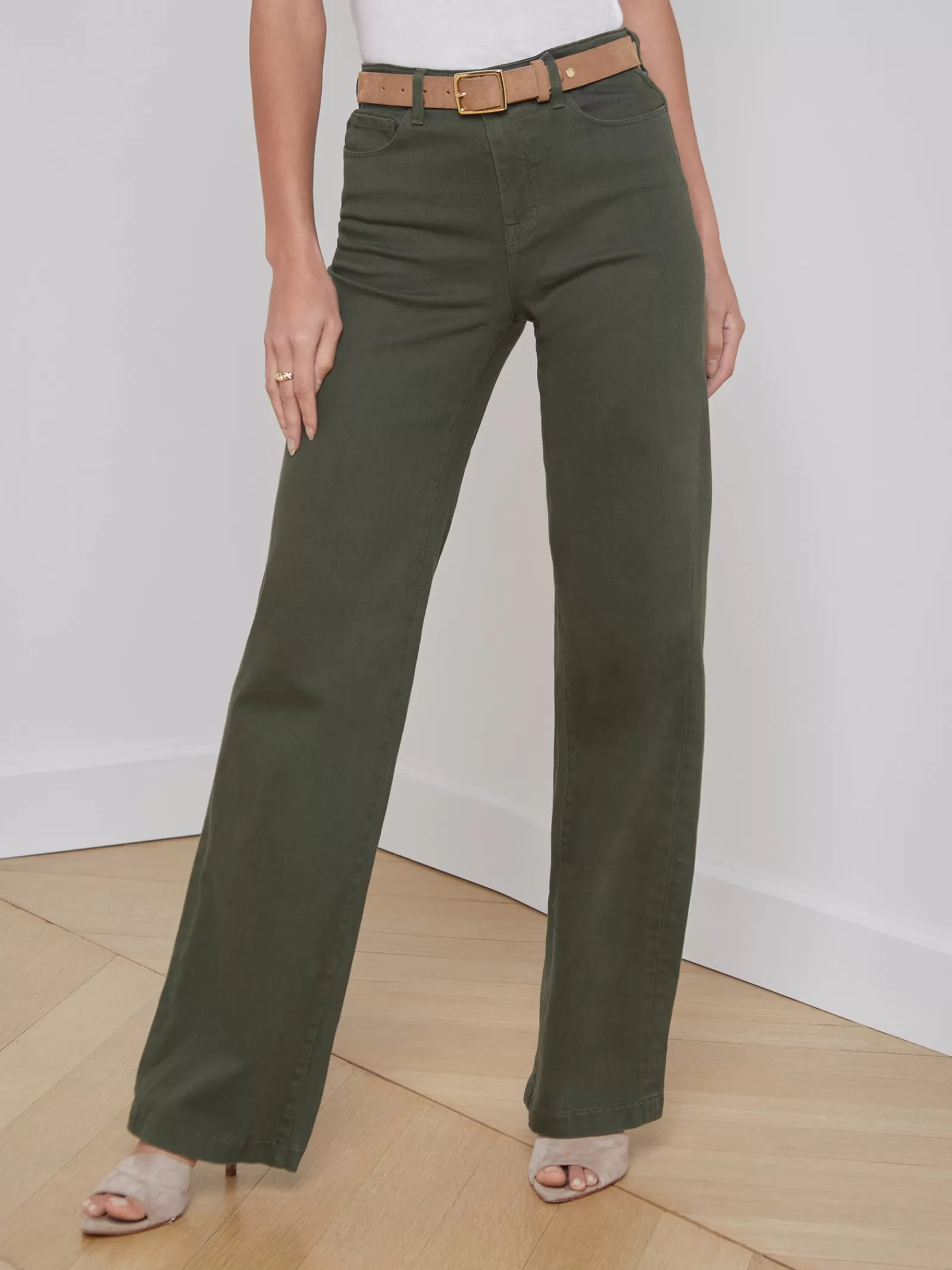 L'AGENCE Clayton Wide-Leg Jean< Wide & Relaxed | Straight