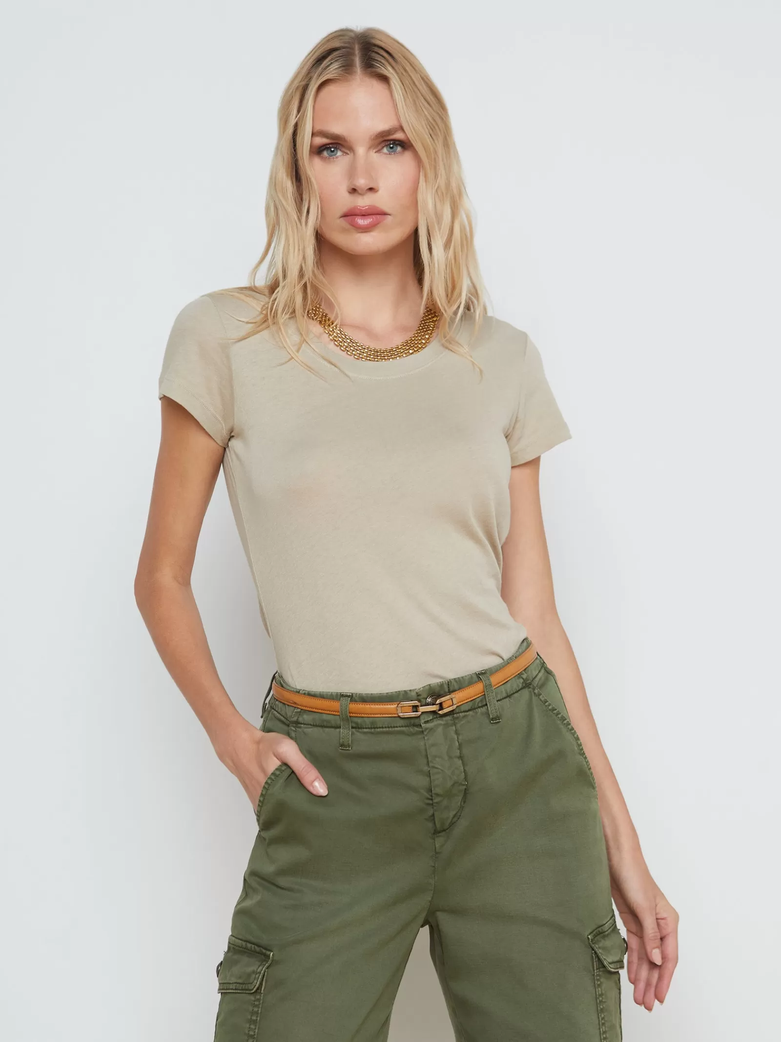 L'AGENCE Cory Cotton Scoopneck Tee< Tees