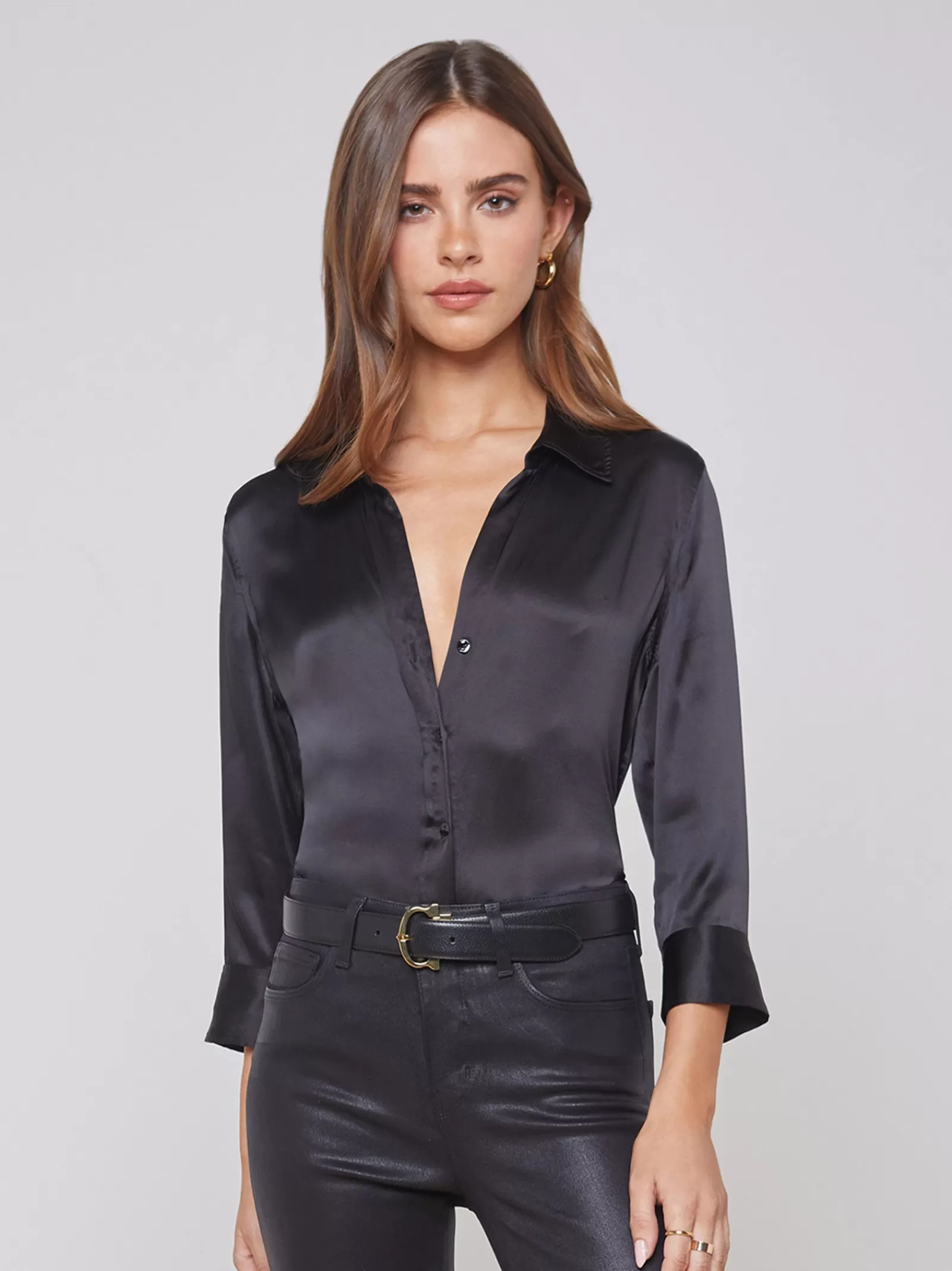 L'AGENCE Dani Silk Blouse< All Things Black | Essentials