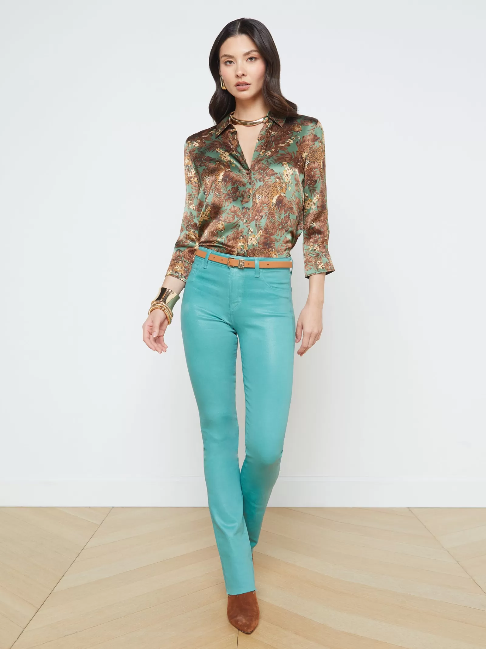 L'AGENCE Dani Silk Blouse< Resort Collection | Print Edition