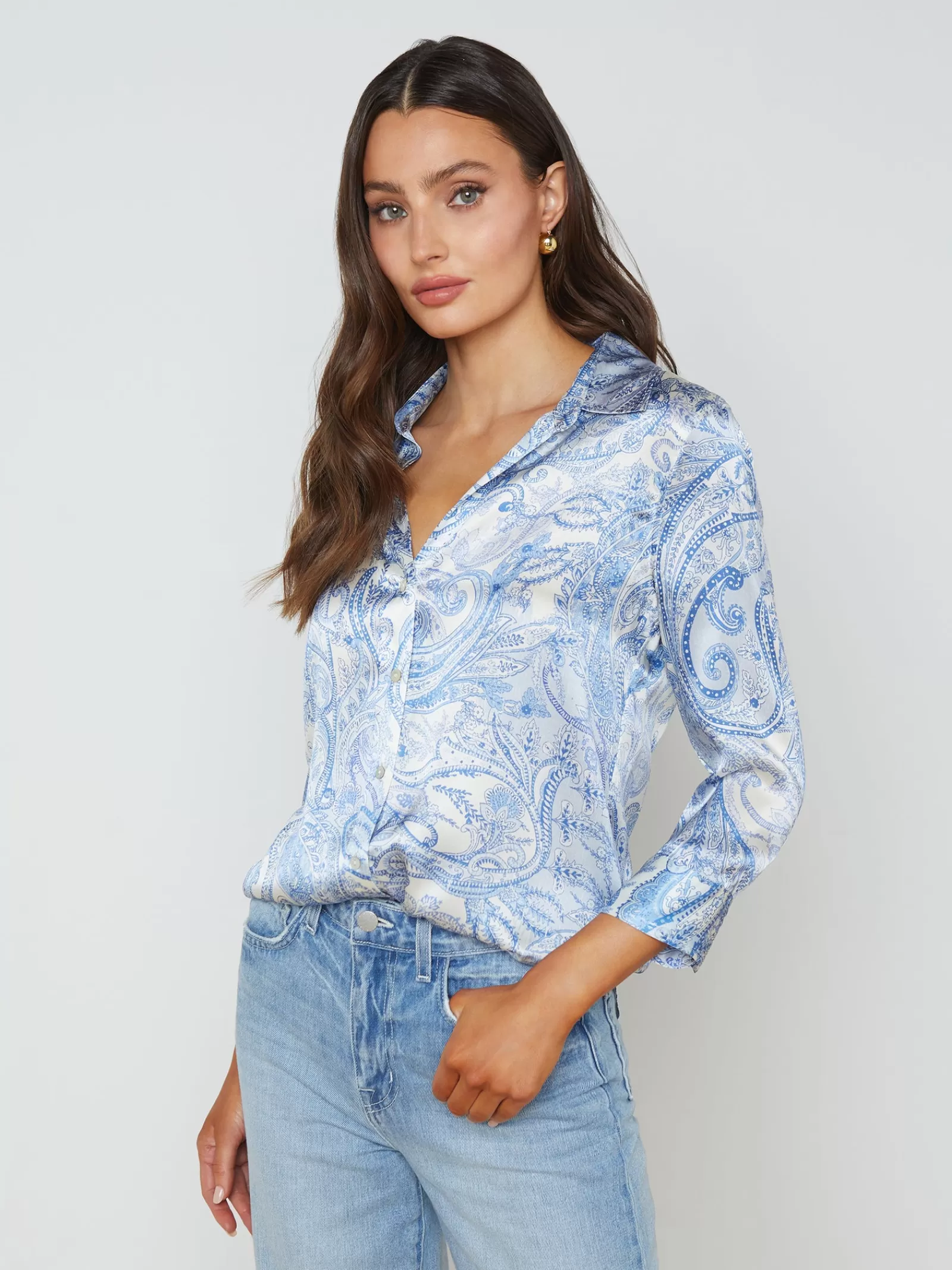 L'AGENCE Dani Silk Blouse< Spring '24 Catalog | Print Edition