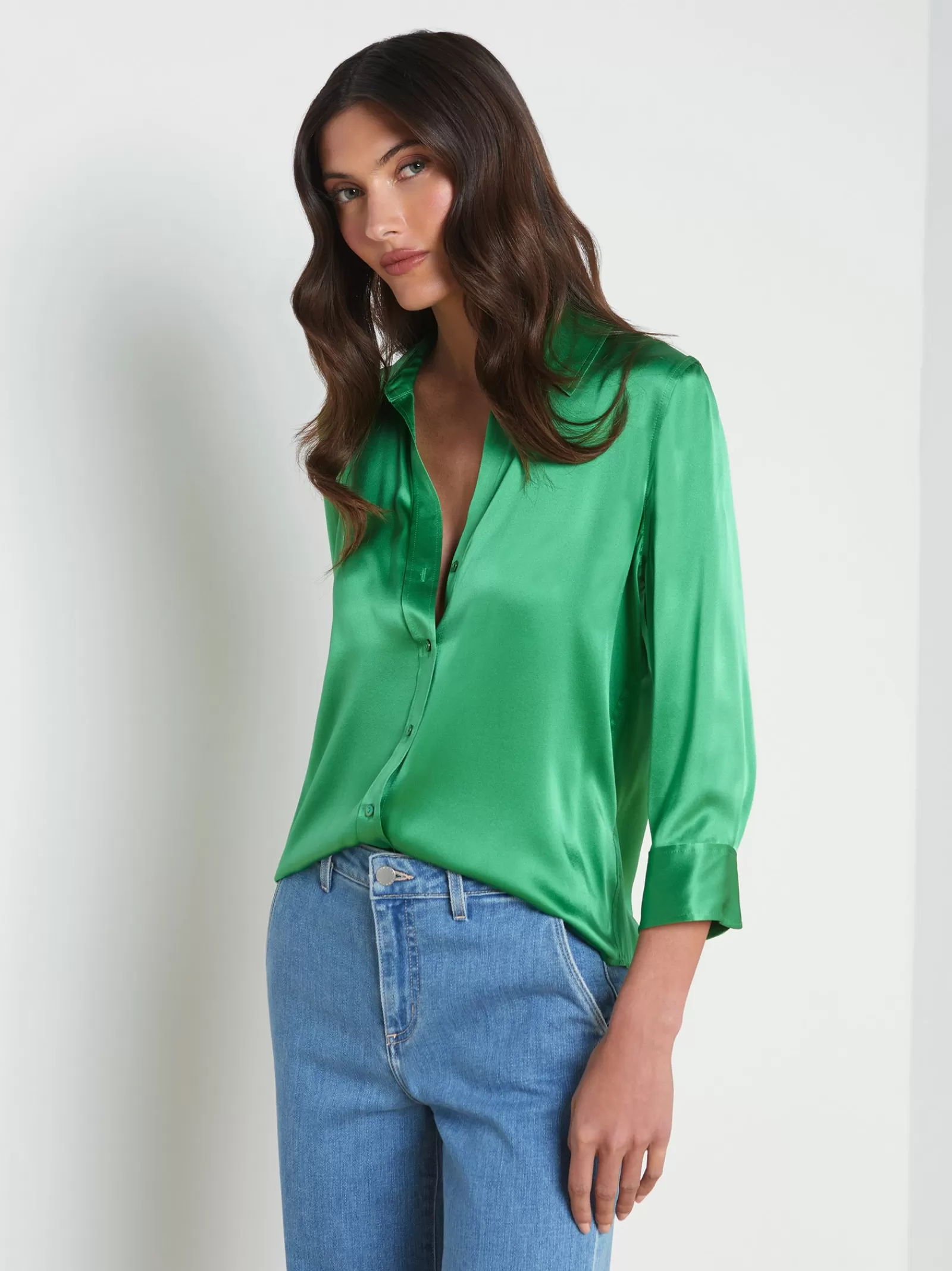 L'AGENCE Dani Silk Blouse< Spring Collection | Silks