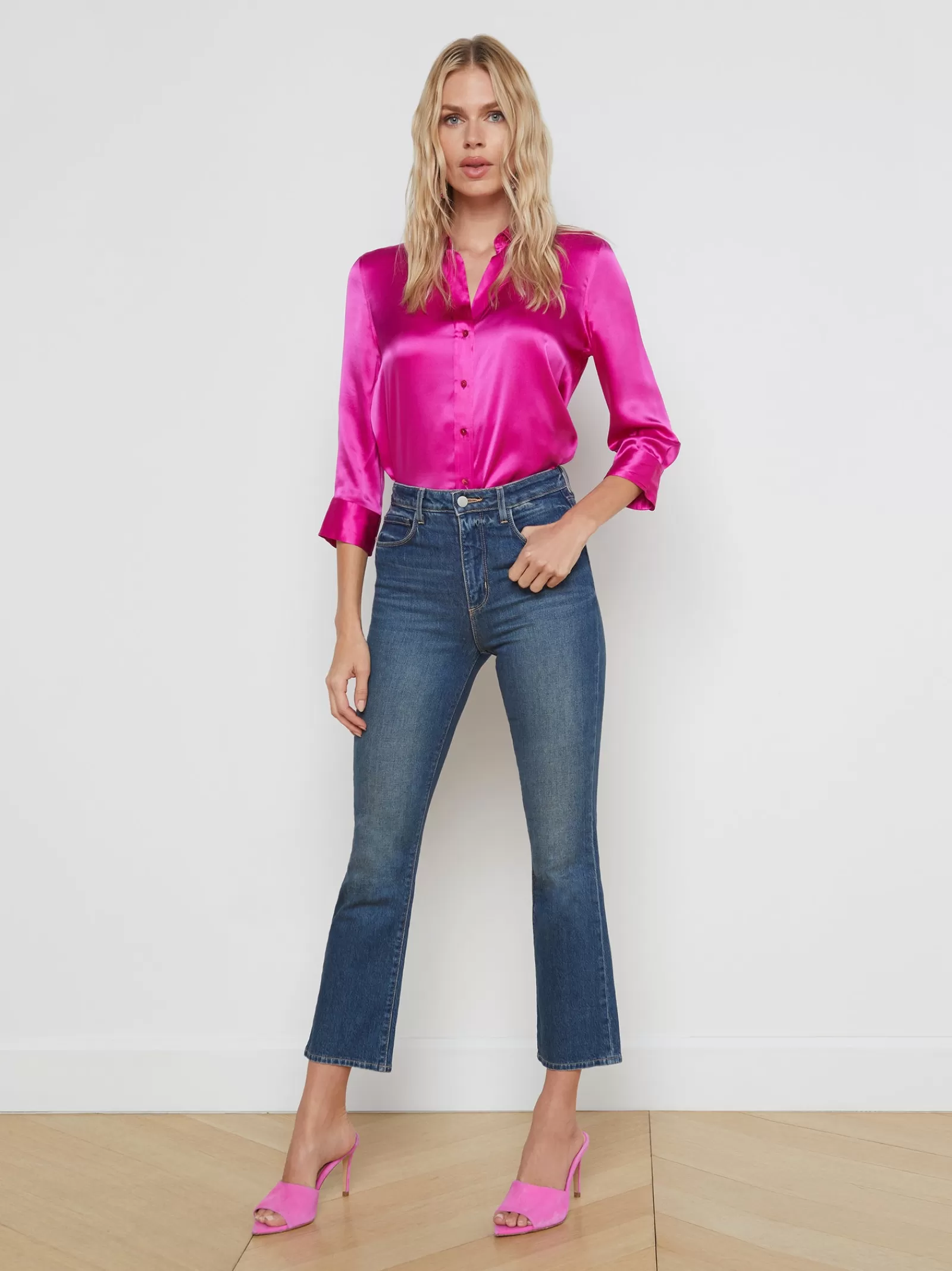 L'AGENCE Dani Silk Blouse< Silks | Blouses & Tops