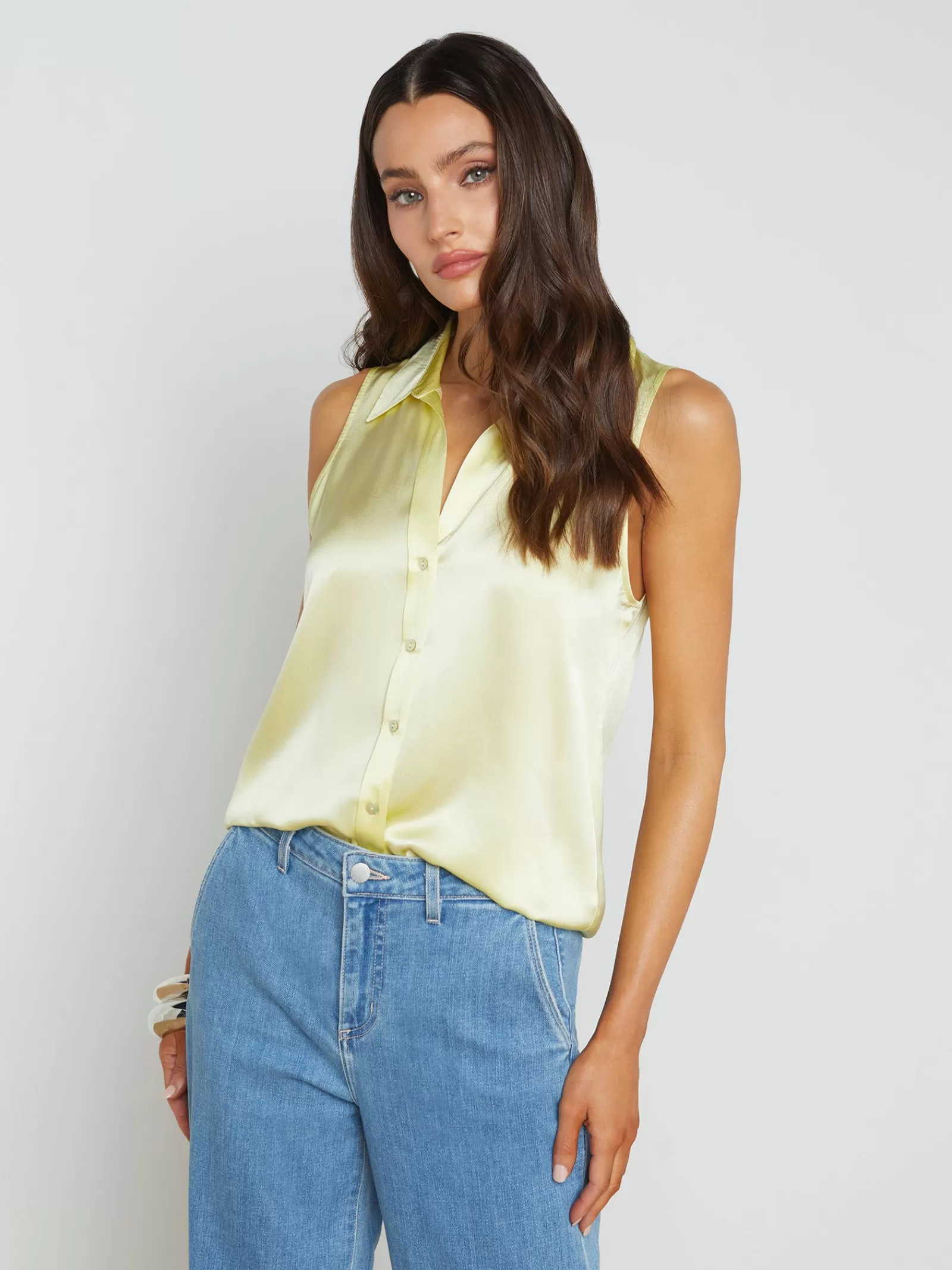 L'AGENCE Emmy Sleeveless Silk Blouse< Spring Collection | Silks