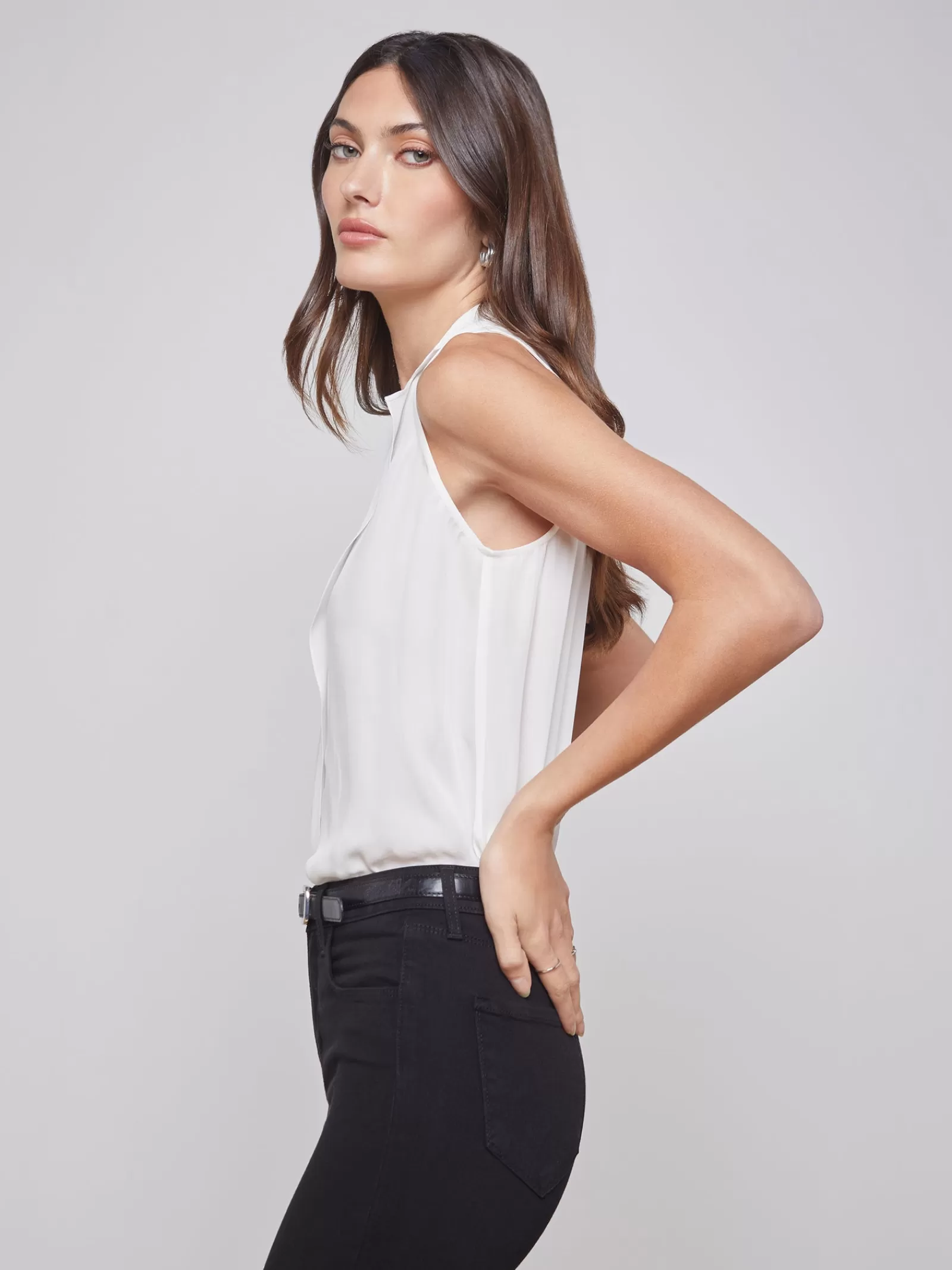 L'AGENCE Freja Blouse< Nouveau Whites | Essentials