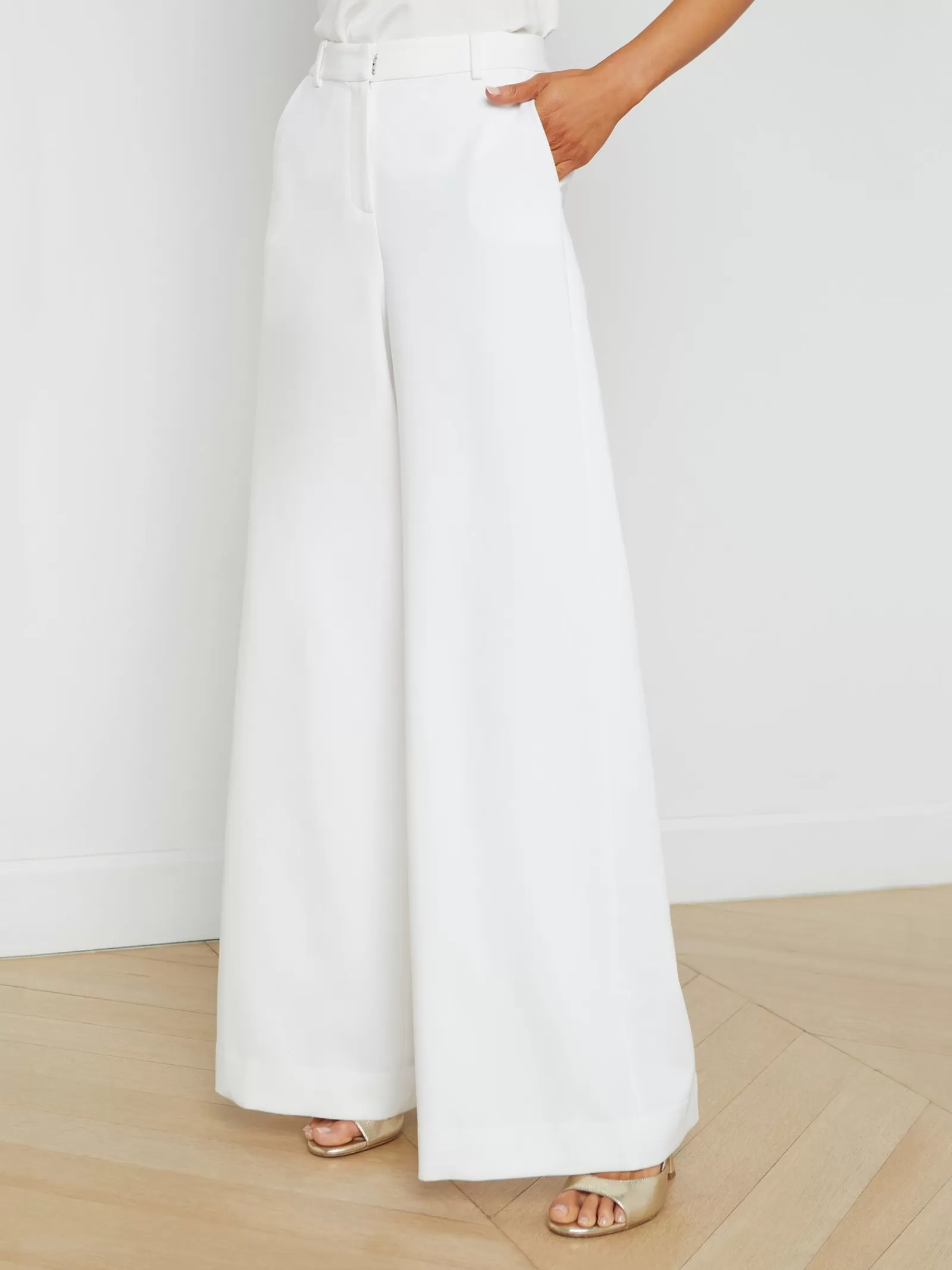 L'AGENCE Gavin Wide-Leg Pant< Nouveau Whites | Sets