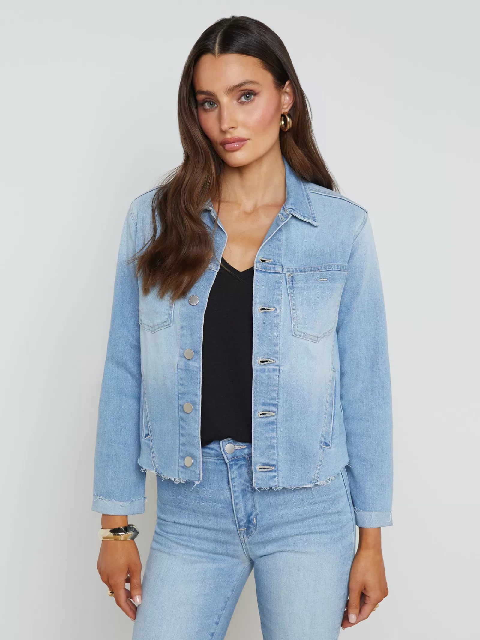 L'AGENCE Janelle Denim Jacket< Denim Jackets | Blazers & Jackets
