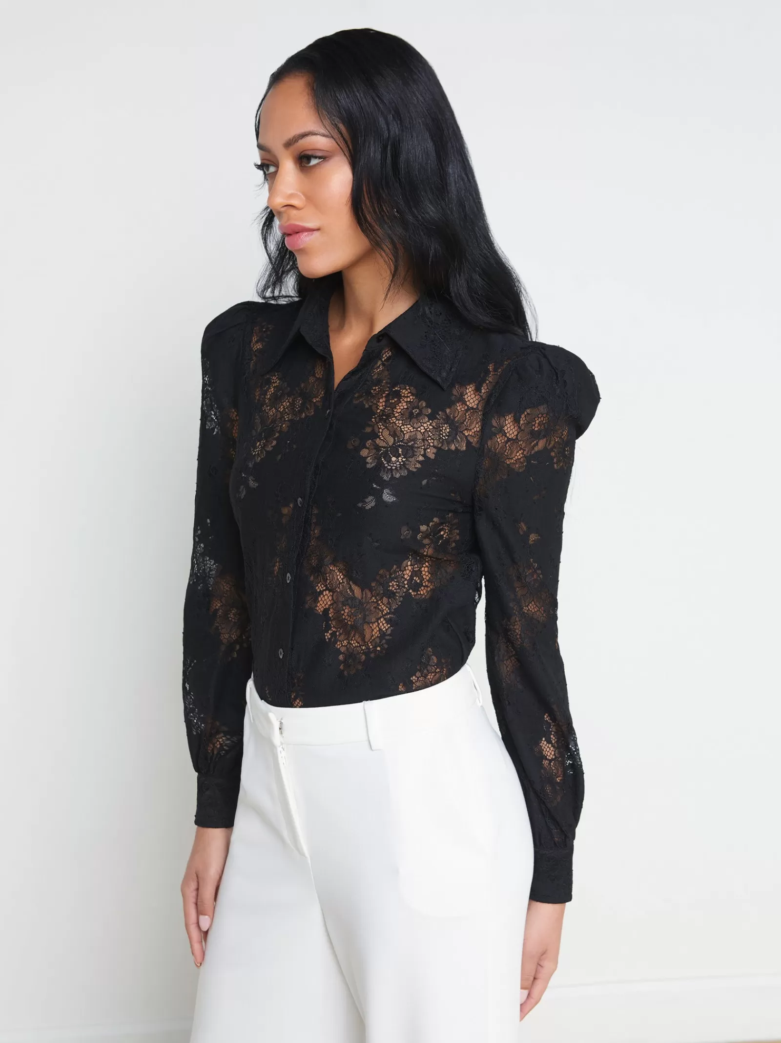 L'AGENCE Jenica Lace Blouse< All Things Black | Spring Collection