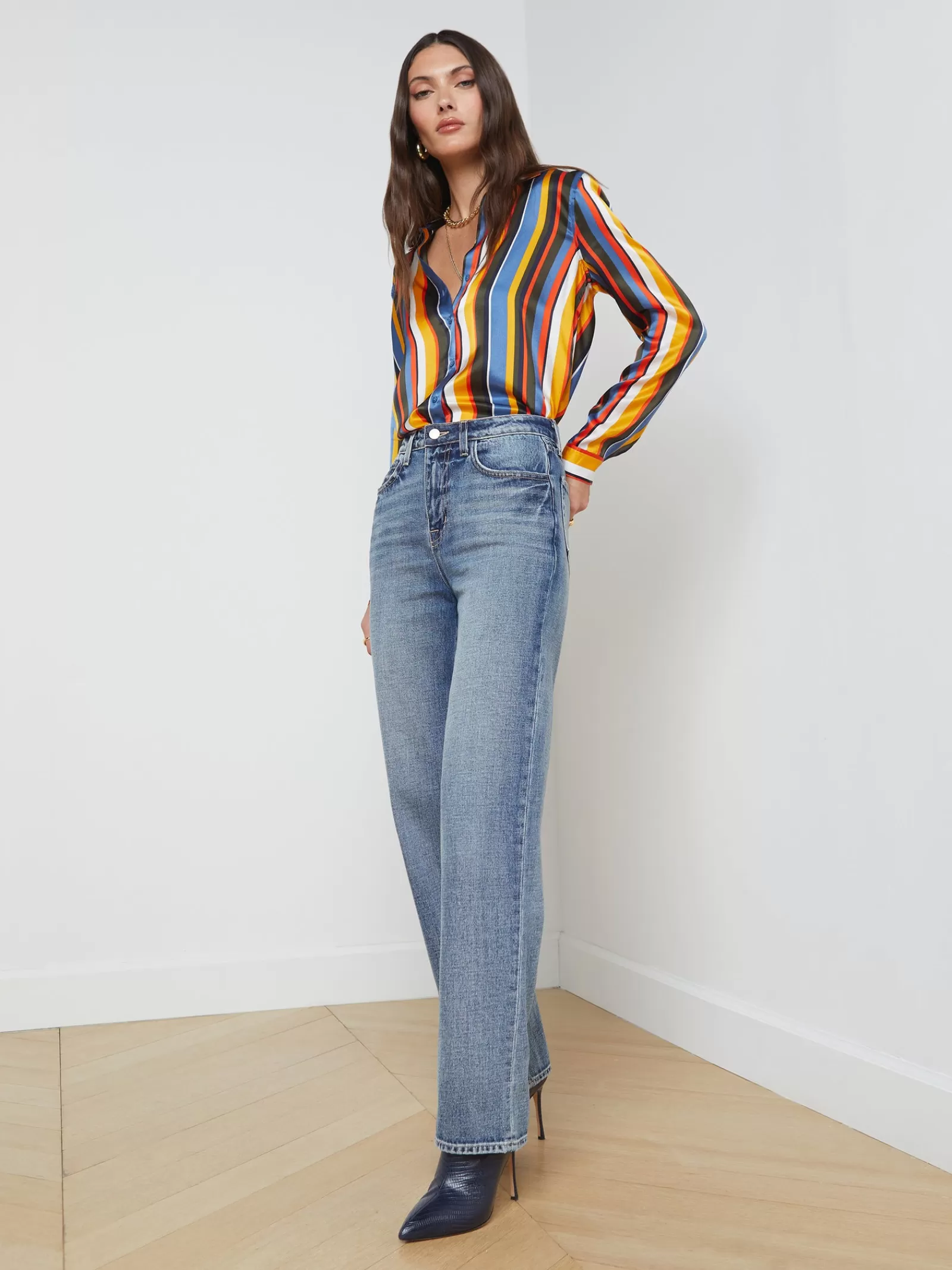 L'AGENCE Jones Ultra High-Rise Stovepipe Jean< Online Exclusives | Back in Stock