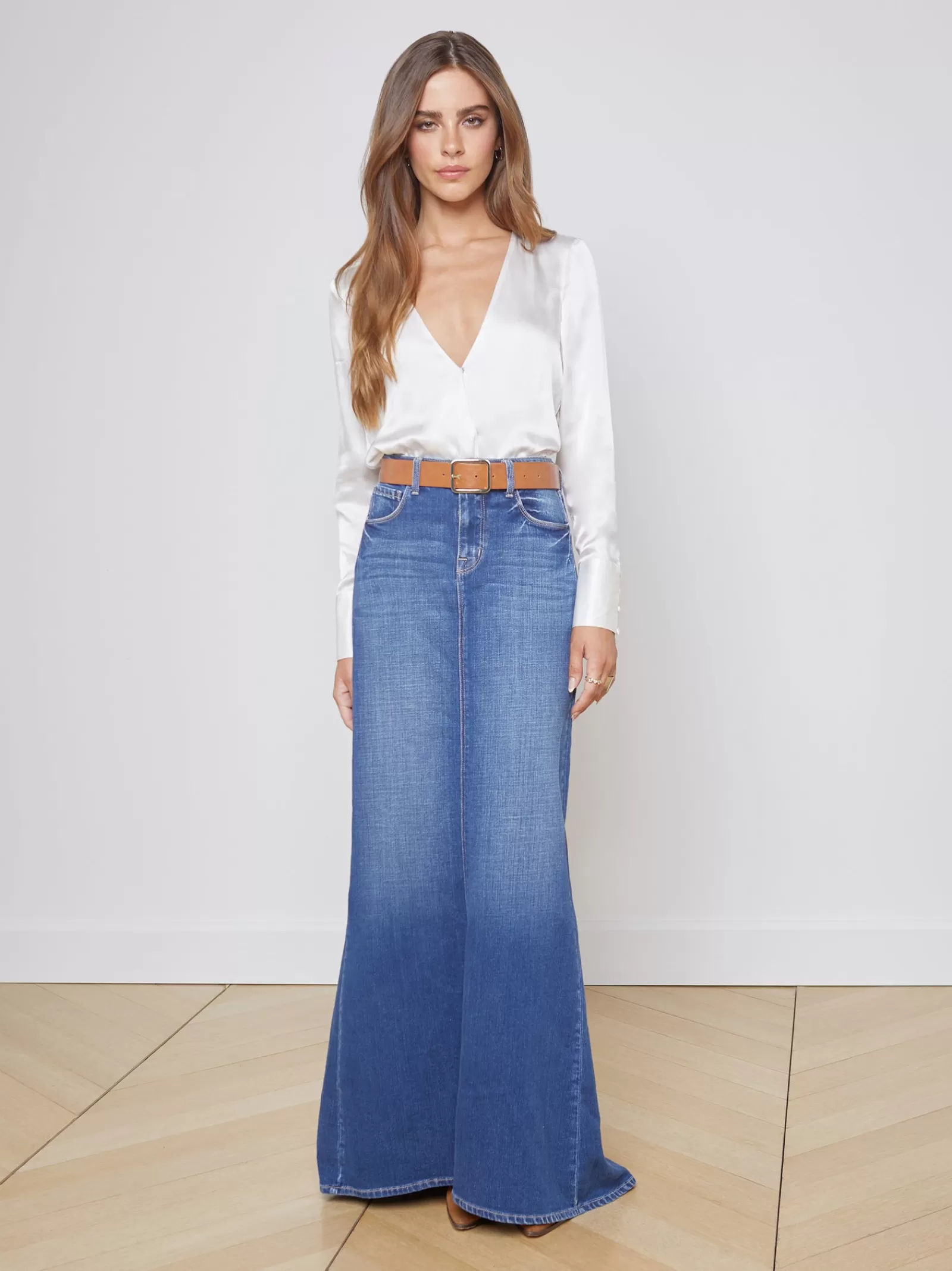 L'AGENCE Kailani Denim Skirt< Aged Denim | Pants, Shorts & Skirts