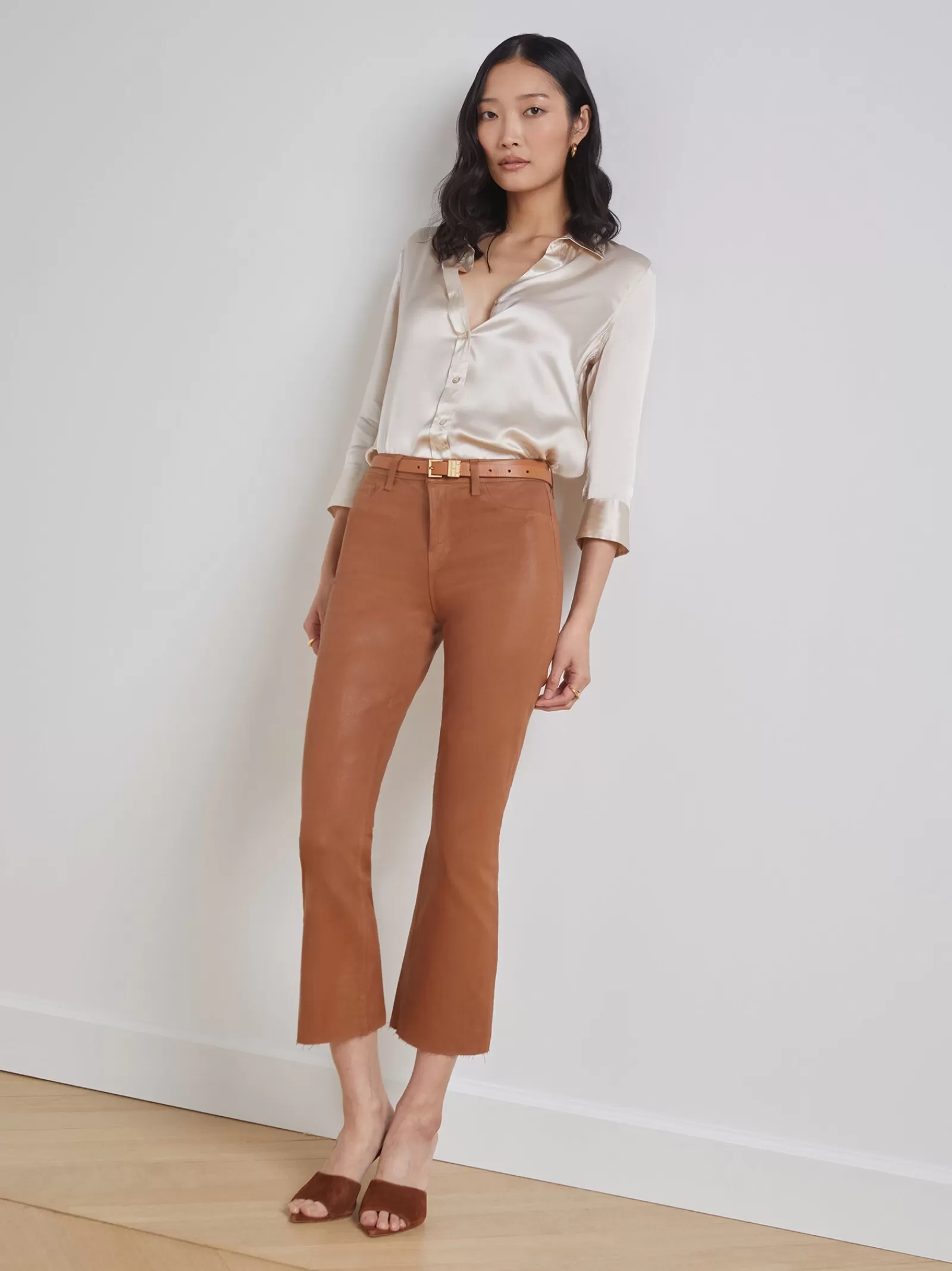 L'AGENCE Kendra Coated Cropped Flare Jean< Petite | Flare & Bootcut