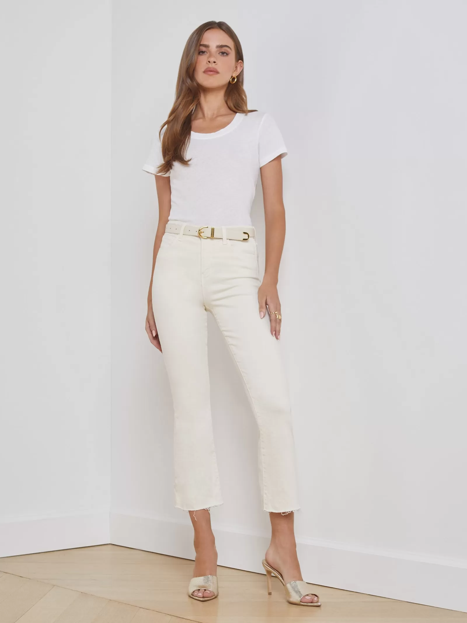L'AGENCE Kendra Cropped Flare Jean< Nouveau Whites | Petite