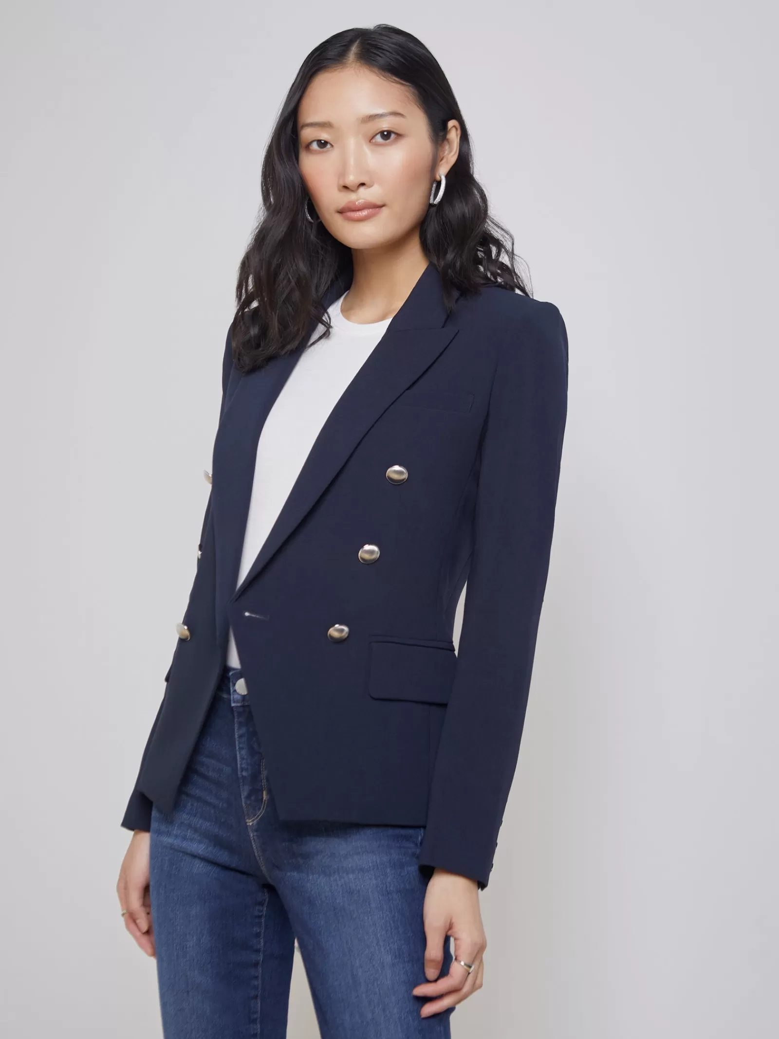 L'AGENCE Kenzie Blazer< Essentials | Blazers & Jackets