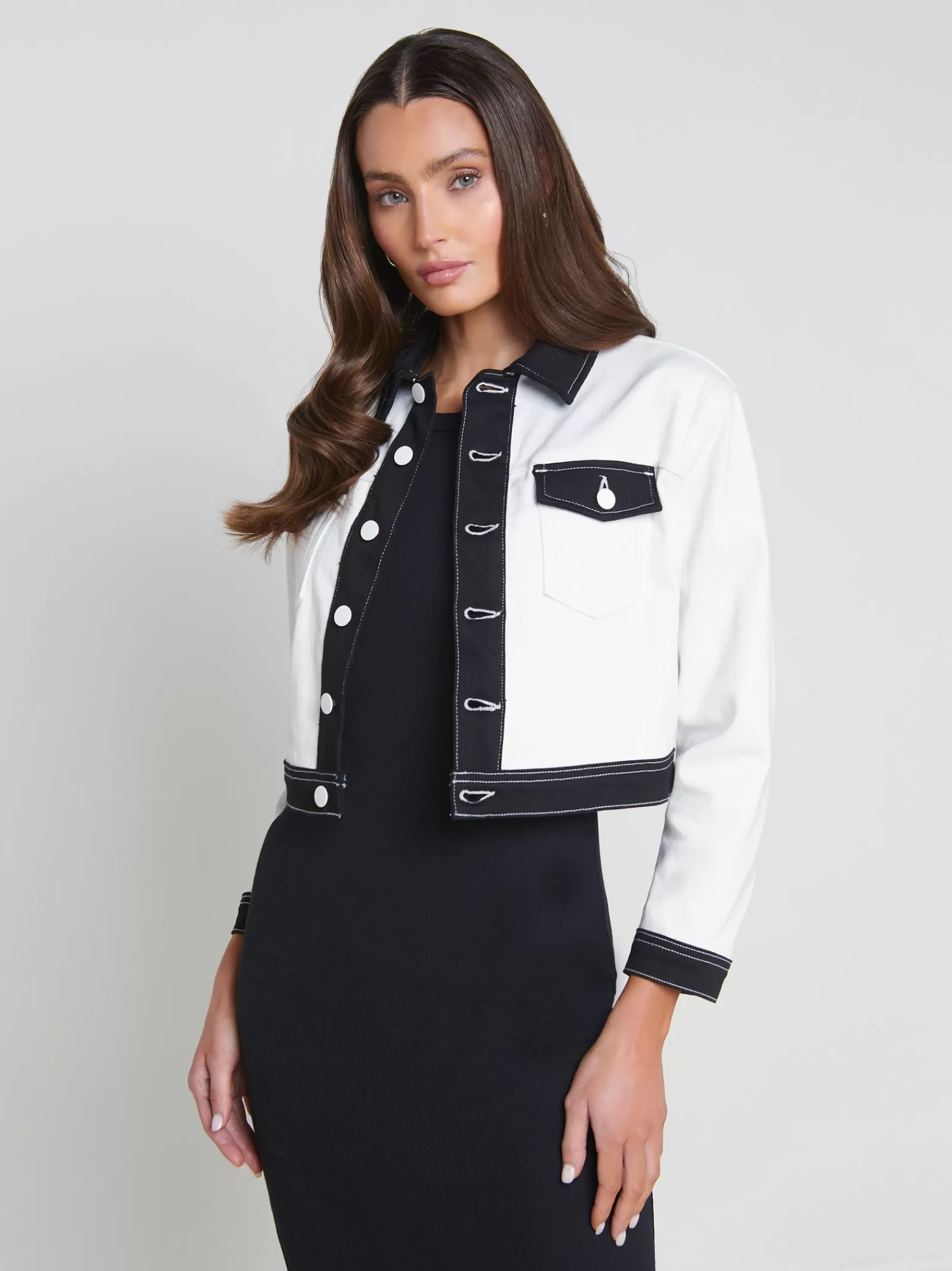 L'AGENCE Koda Contrast Denim Jacket< Spring Collection | Denim Jackets