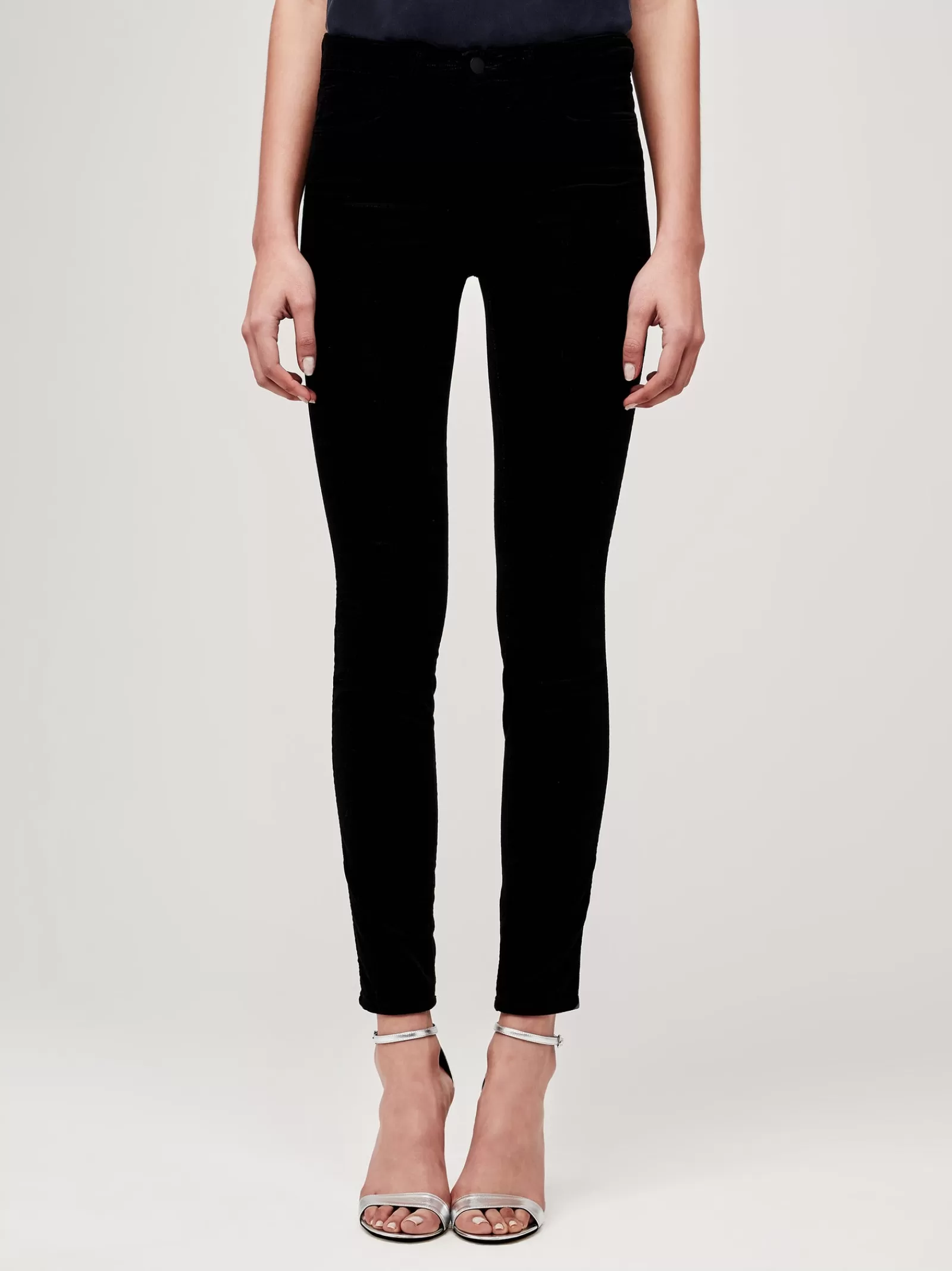 L'AGENCE Marguerite Velvet Jean< All Things Black