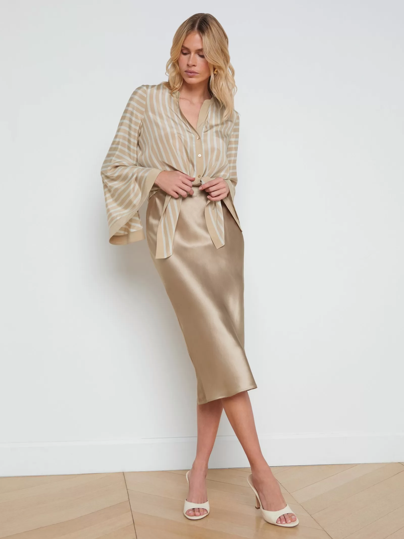 L'AGENCE Perin Silk Midi Skirt< Online Exclusives | Spring Collection