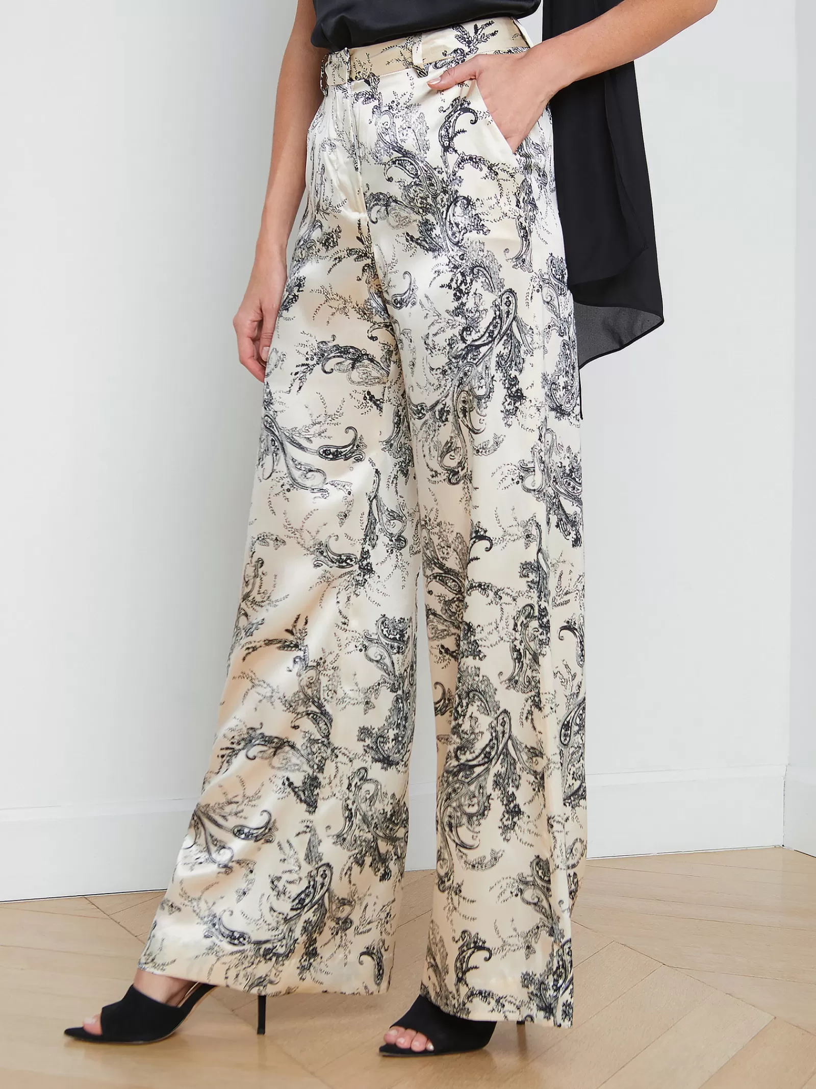 L'AGENCE Pilar Silk Wide-Leg Pant< Sets | Print Edition
