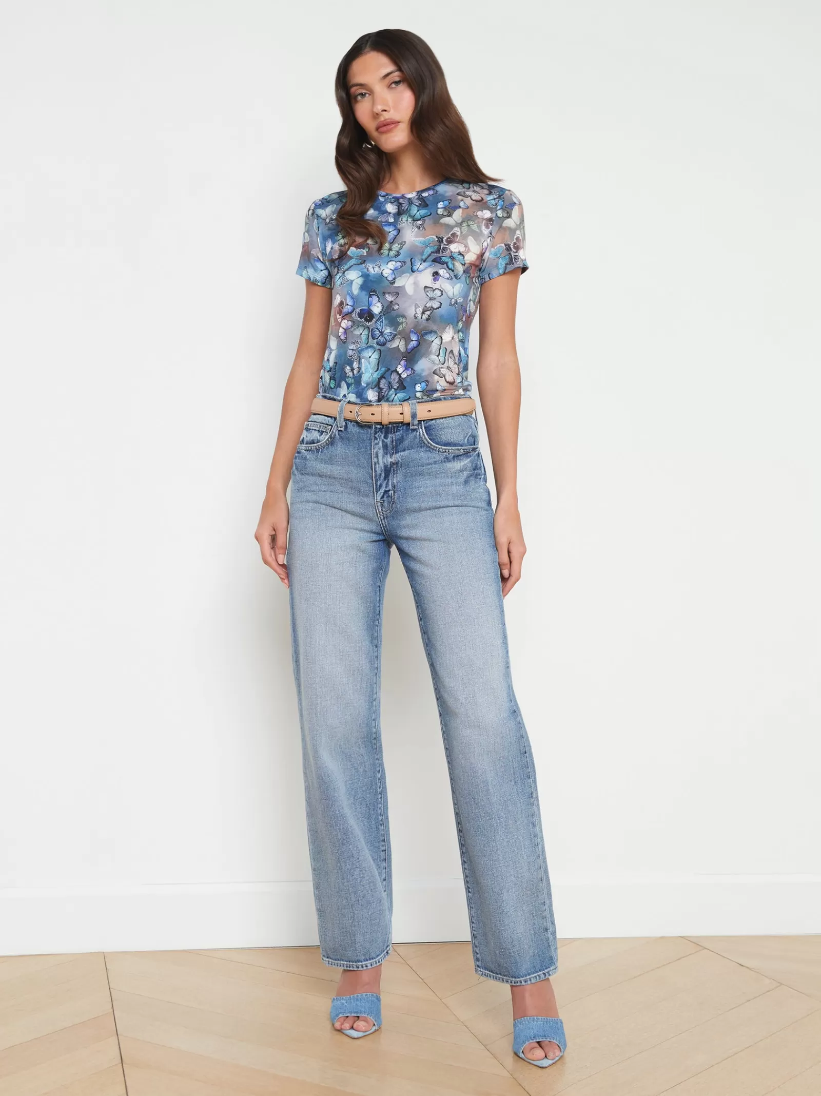 L'AGENCE Ressi Fitted Tee< Print Edition | Spring Collection