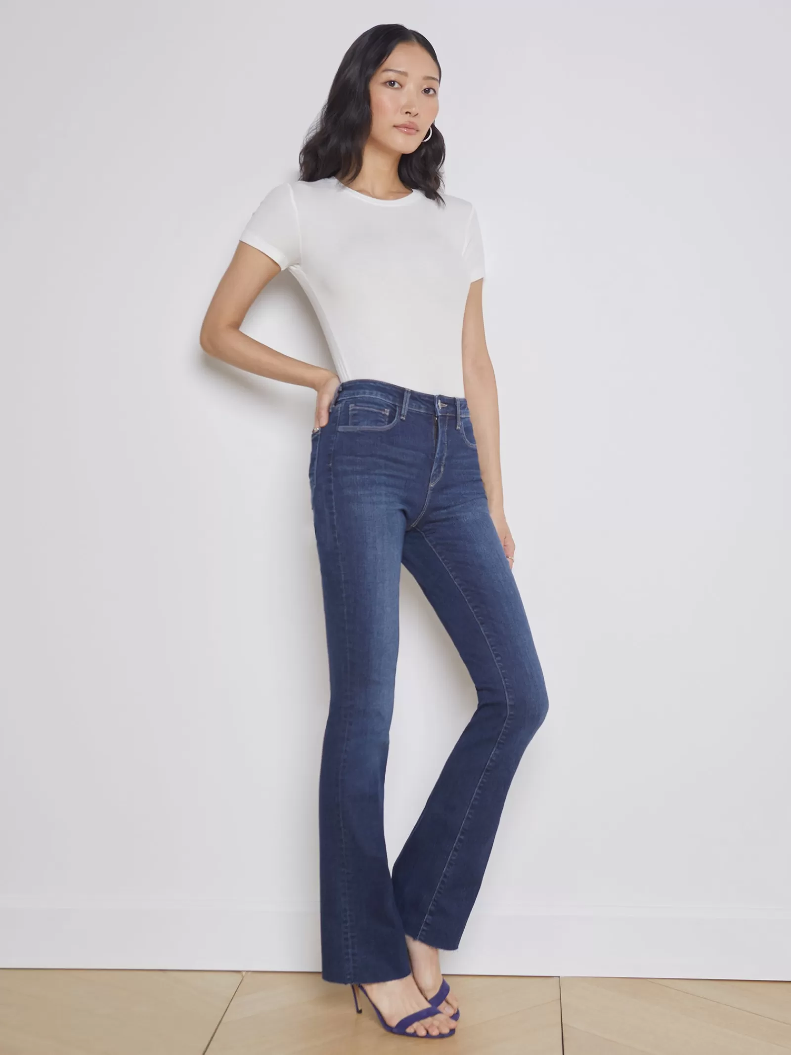 L'AGENCE Ruth Straight-Leg Jean< Straight | Essentials