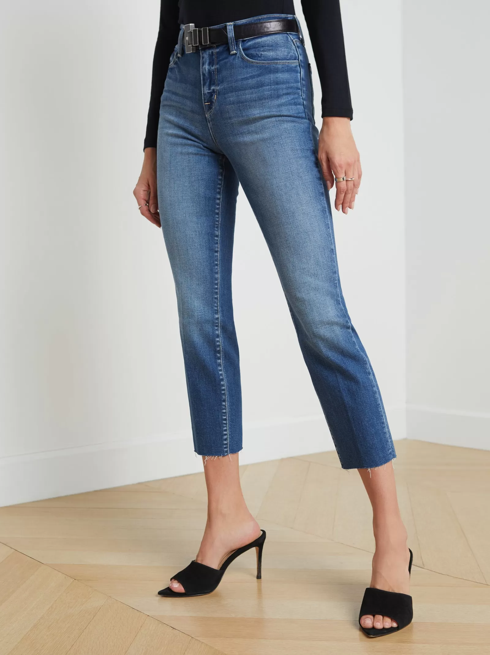 L'AGENCE Sada Slim-Leg Cropped Jean< Petite | Straight