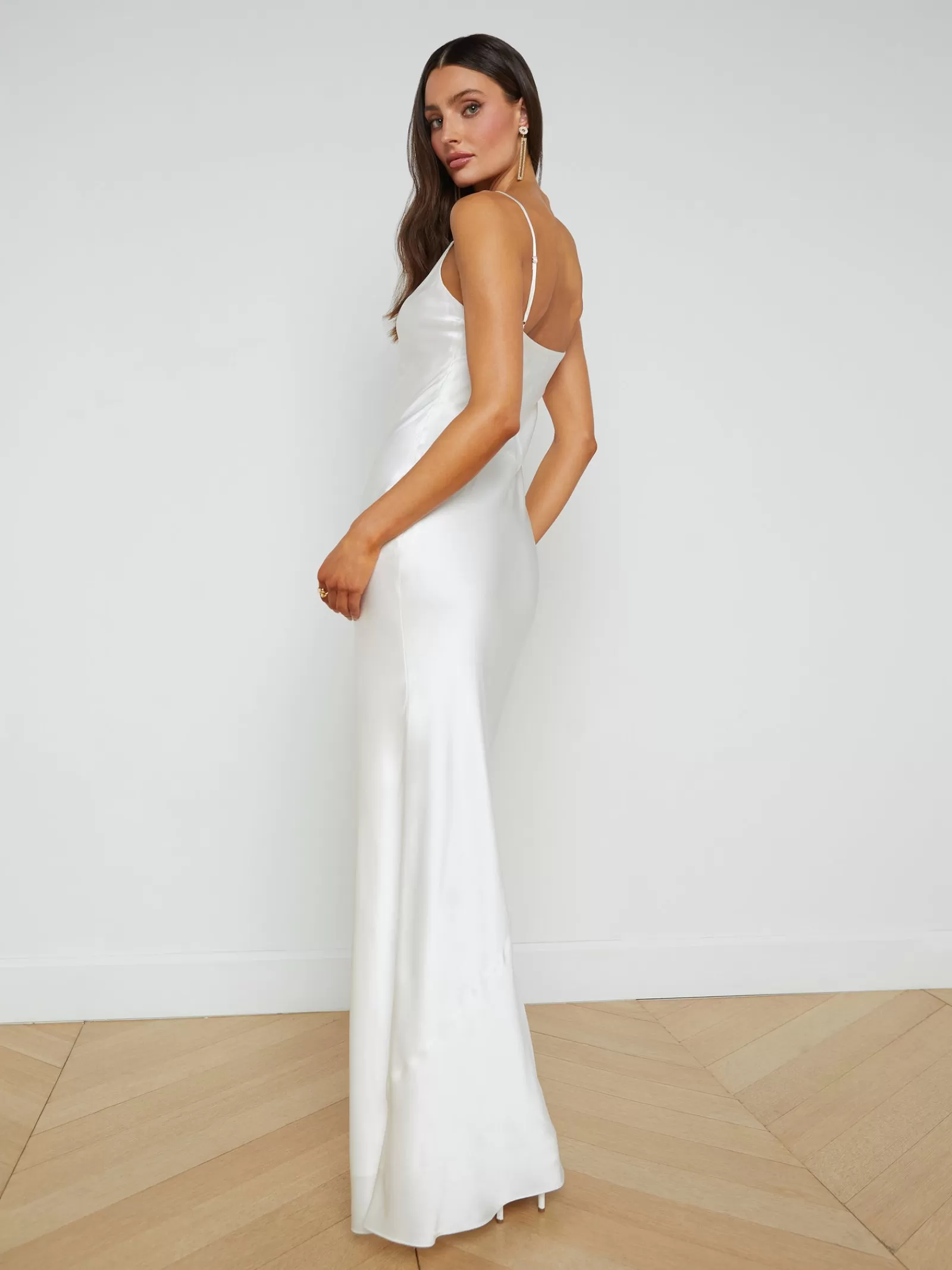 L'AGENCE Serita Silk Slip Dress< Nouveau Whites | Essentials