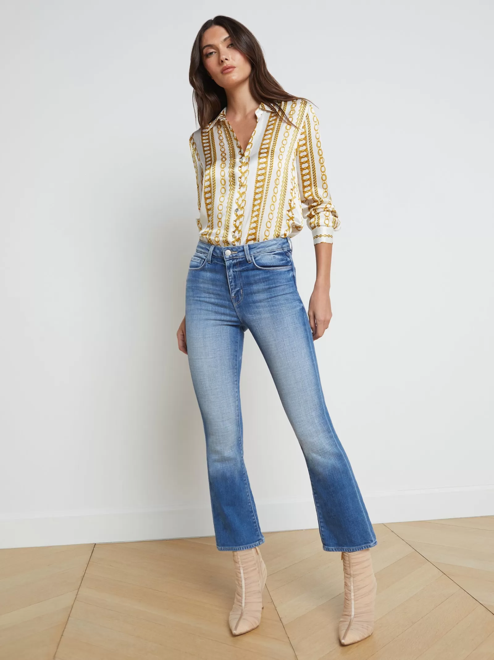 L'AGENCE Tati Cropped Micro Boot Jean< Back in Stock | Resort Collection