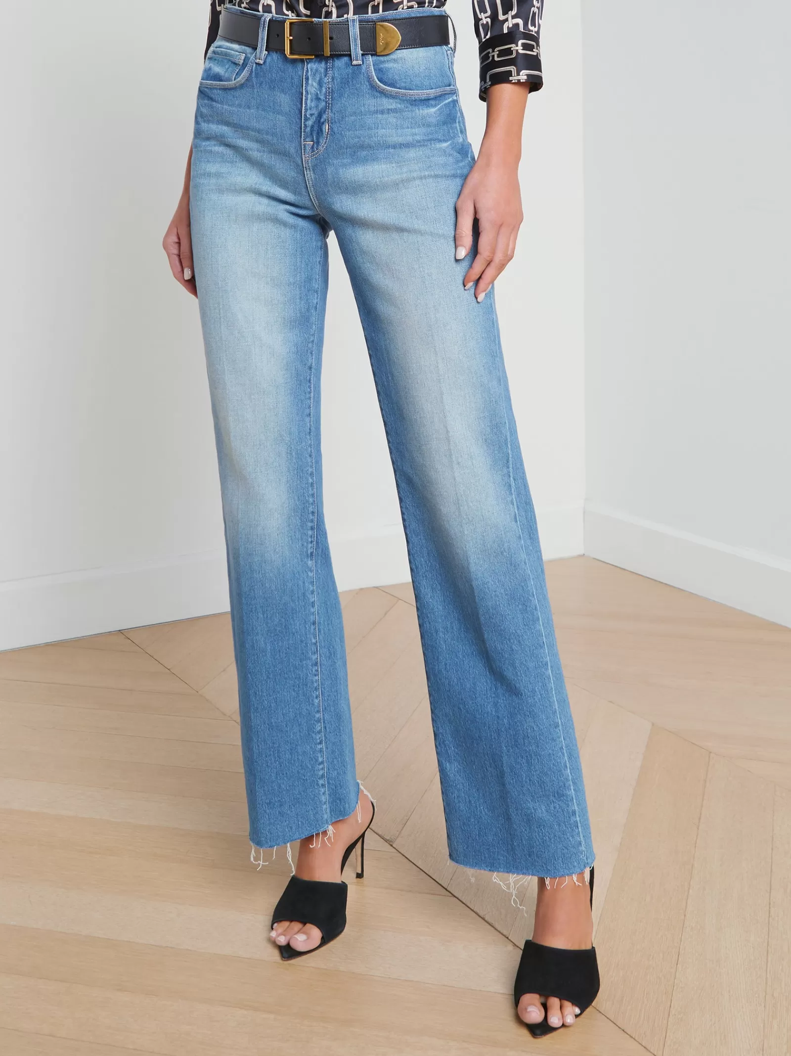 L'AGENCE Tiana Raw-Hem Wide-Leg Jean< Spring '24 Catalog | Spring Collection