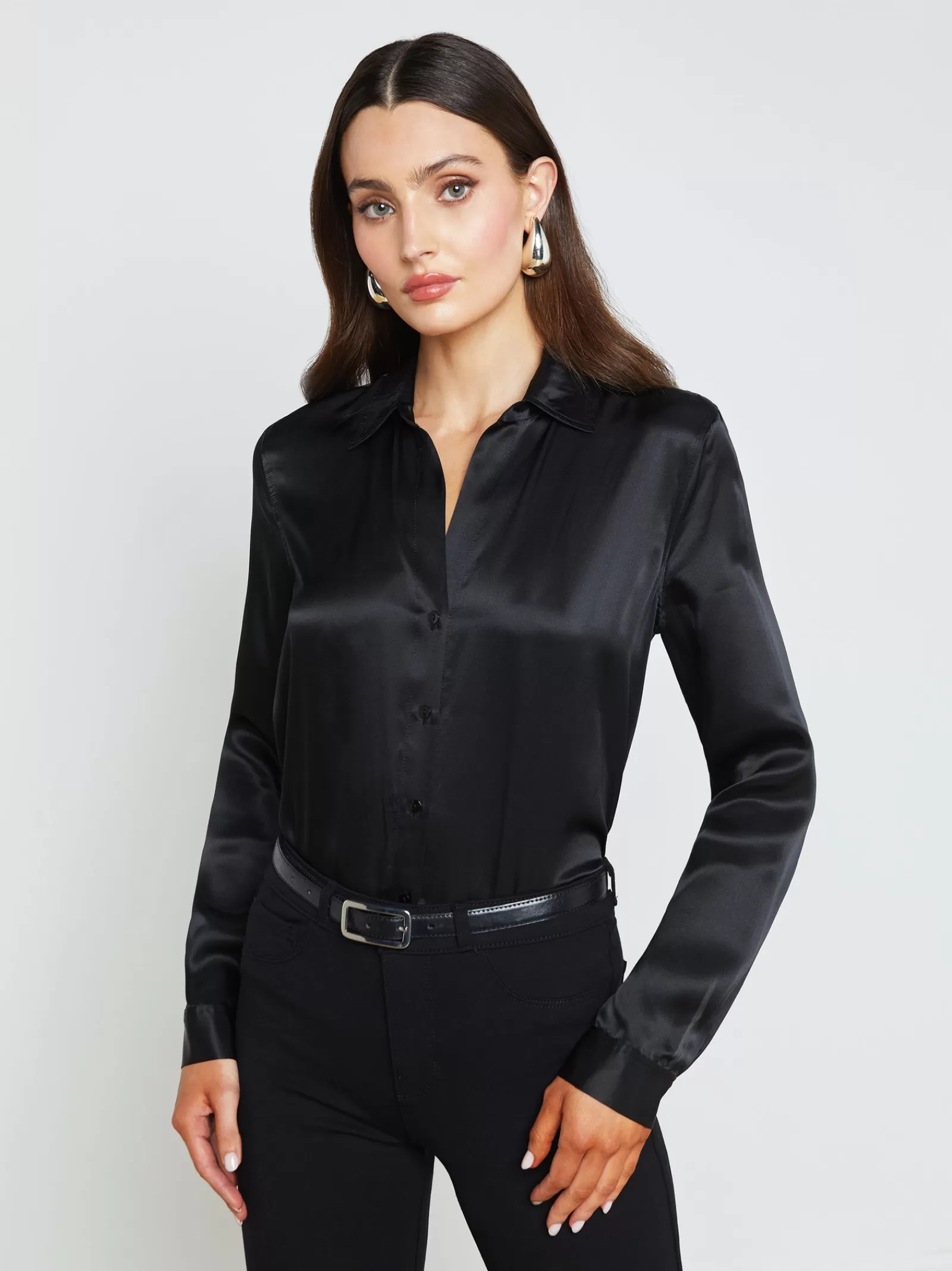 L'AGENCE Tyler Silk Blouse< All Things Black | Silks