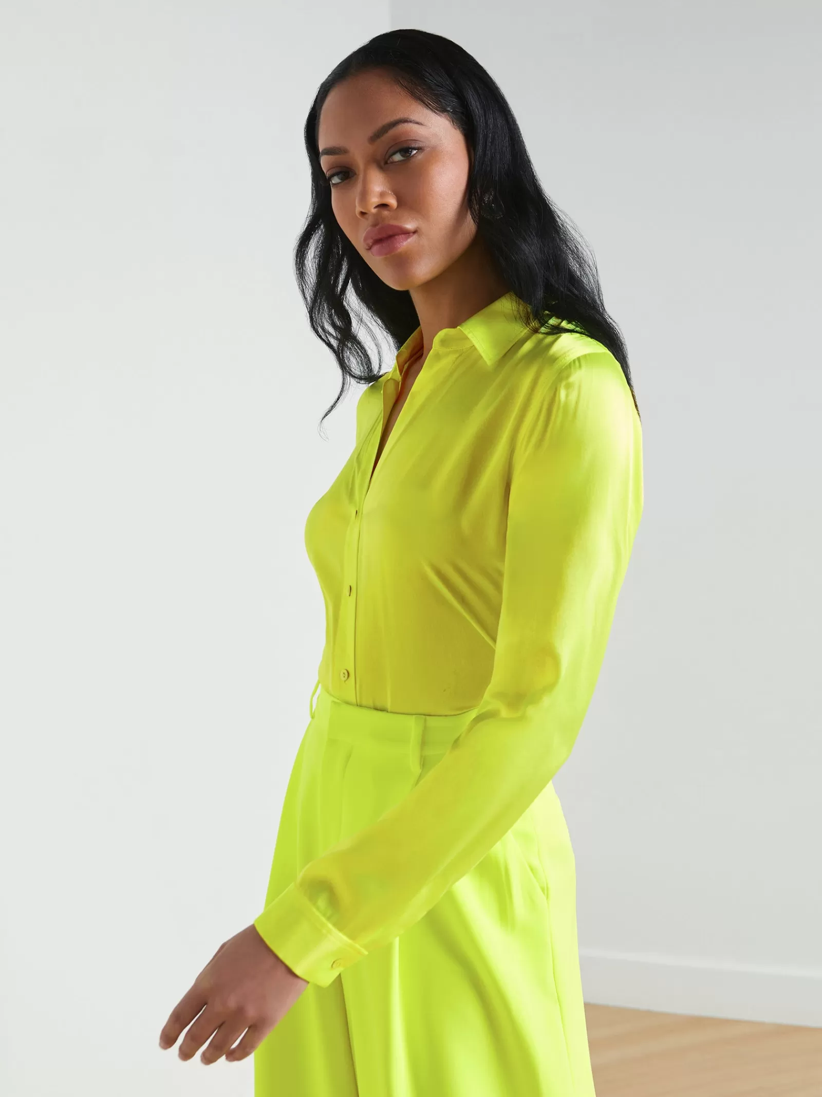 L'AGENCE Tyler Silk Blouse< Sets | Spring Collection