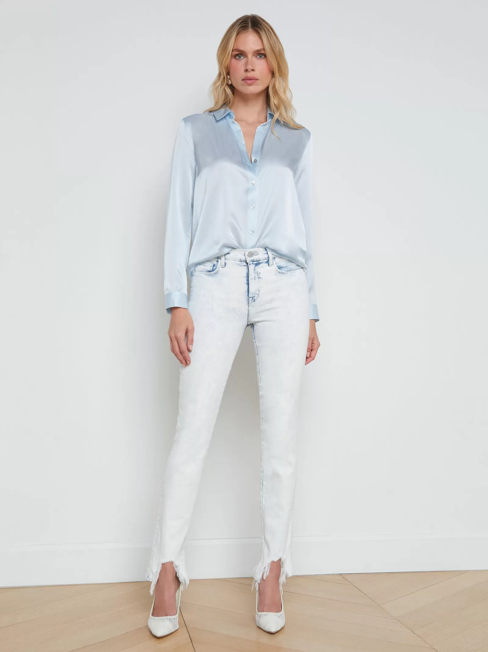 L'AGENCE Tyler Silk Blouse< Spring '24 Catalog | Spring Collection