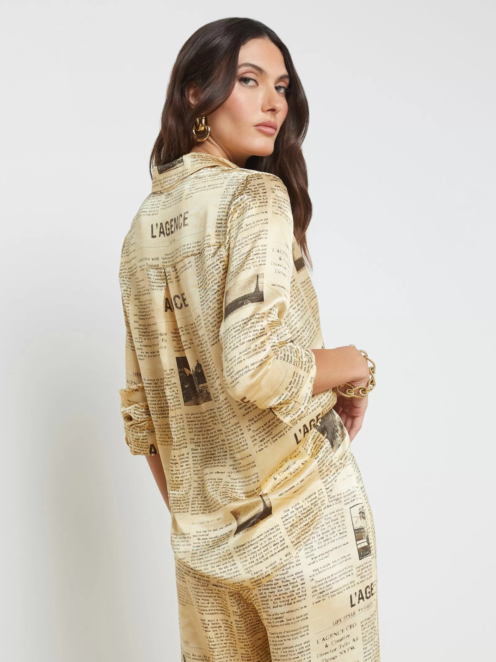 L'AGENCE Tyler Silk Blouse< Print Edition | Silks