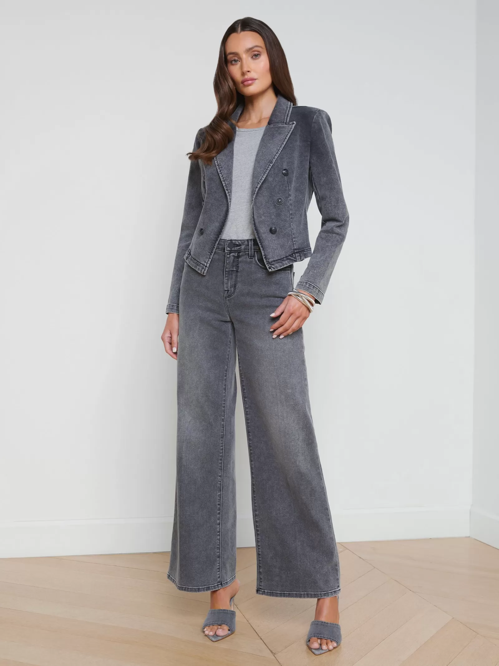 L'AGENCE Wayne Denim Blazer< Spring Collection | Blazers & Jackets